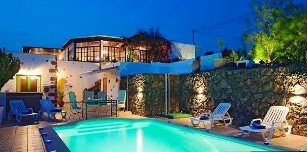 Villa Casa Tara Mácher Exterior foto